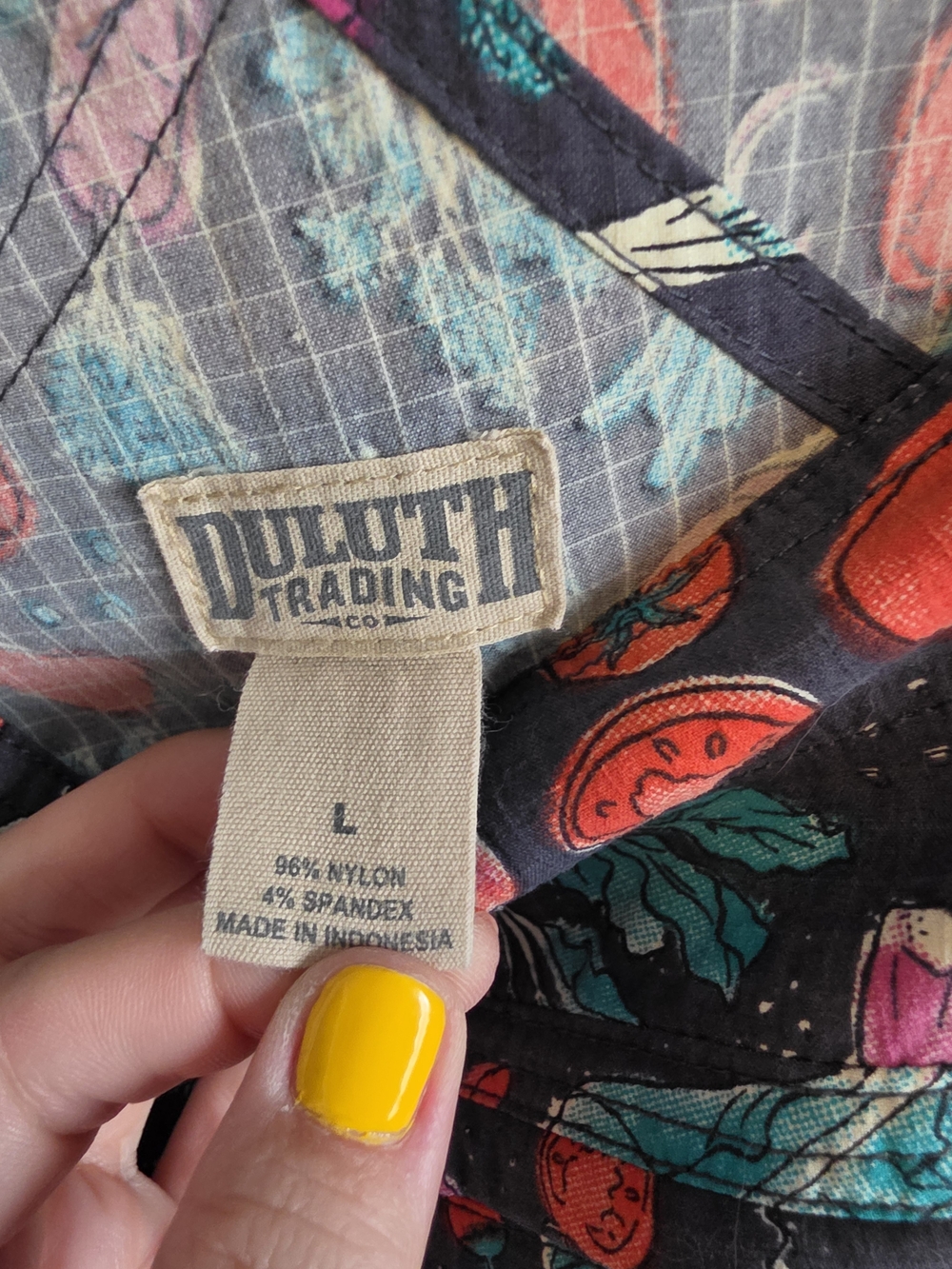 garden veggies Print Overall shorts loads of pockets - Picture 2 of 7